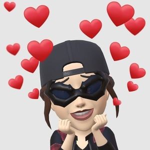 Meet your Posher, Crystal